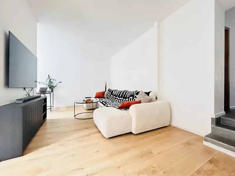 Huis te huur 4 slaapkamers gerenoveerd