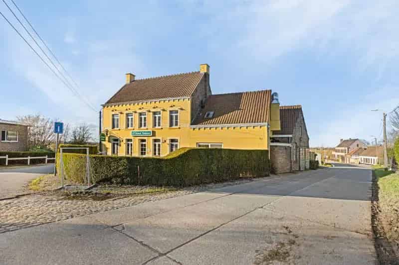 Uniek pand te koop Kloosterstraat 43 Huise