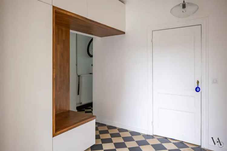 Gerenoveerde Rijwoning met Tuin