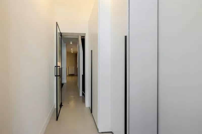 Gerenoveerd Herenhuis Antwerpen 180m² 4 slaapkamers 2 badkamers