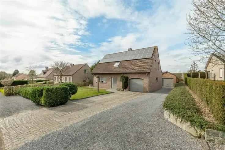 Huis Te Koop Zoutleeuw 12a Perceel 3 slaapkamers