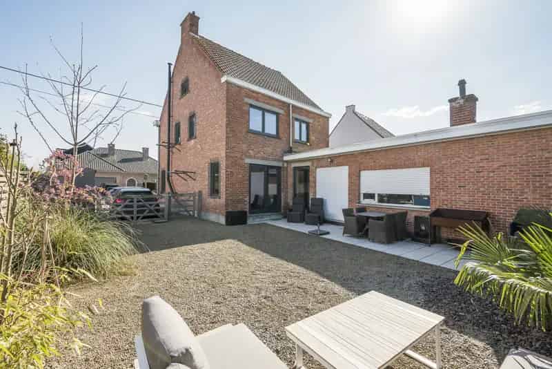 Huis te koop: Instapklare woning met magazijn nabij Gent en Antwerpen
