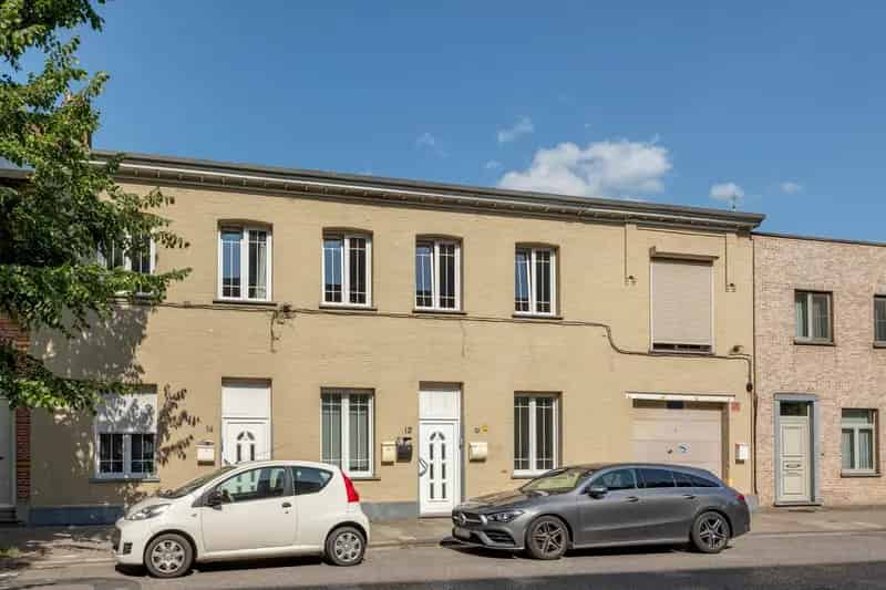 Gelijkvloersappartement met tuin te koop in Wilrijk