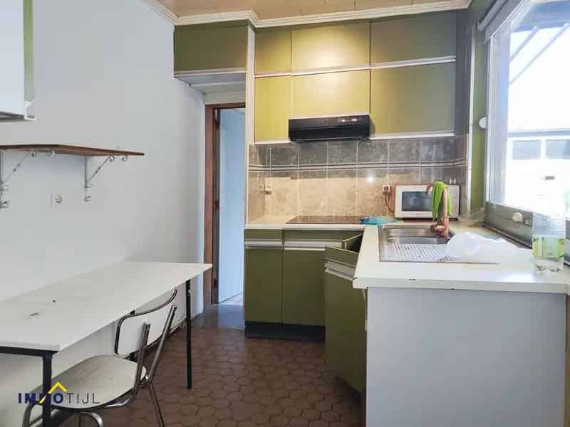 Gelijkvloers appartement te Herdersem.