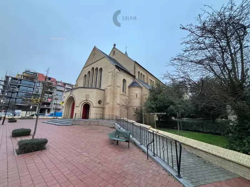 Garagebox te Koop Knokke Centrum Nabij Heilige Hartkerk