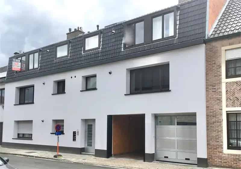 Appartement te huur Eeklo 2 slaapkamers terras