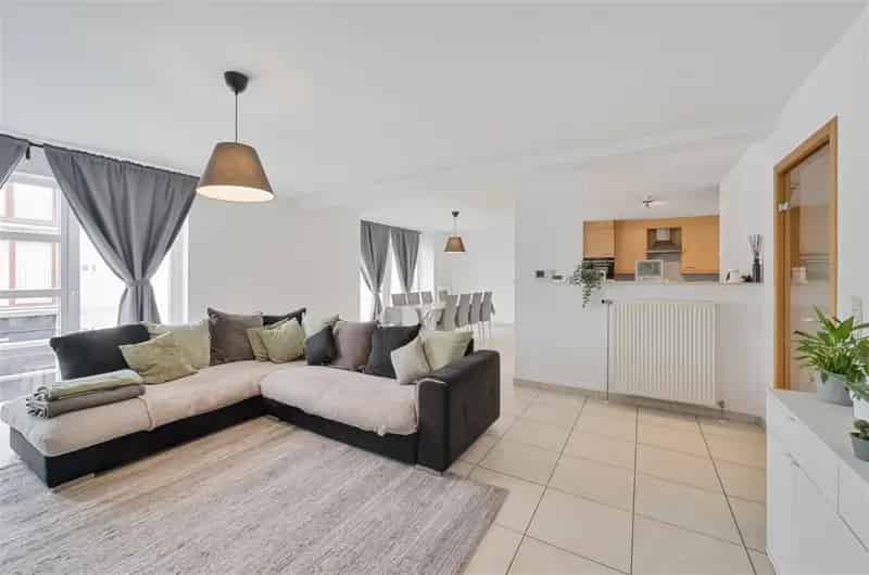 Ruim Appartement 3 Slaapkamers te huur Aalst
