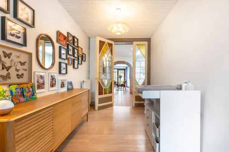 Huis Te Koop Mechelen Zuid: Instapklare Rijwoning met Grote Tuin