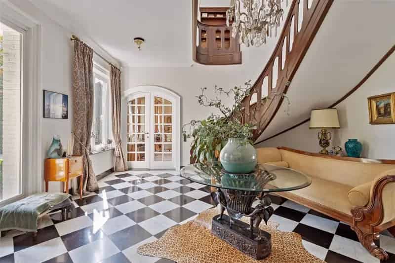 Luxe Villa te Koop Brasschaat 1ha Grond Zwembad Hammam