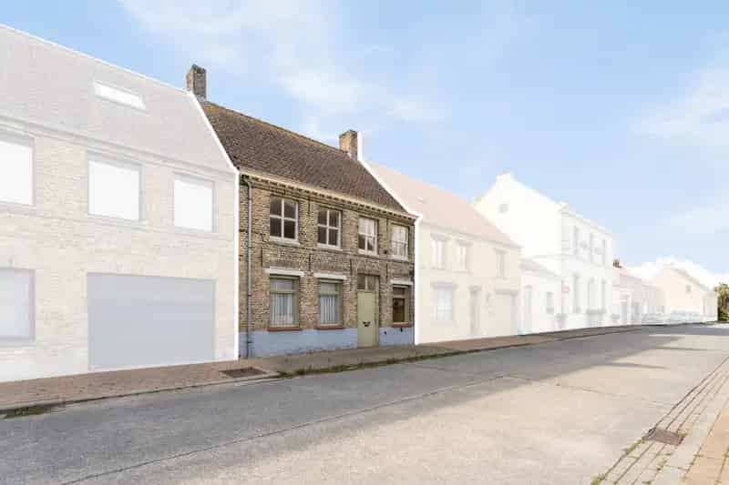 Huis te koop Pollinkhove: 4 slaapkamers, tuin, renovatieproject