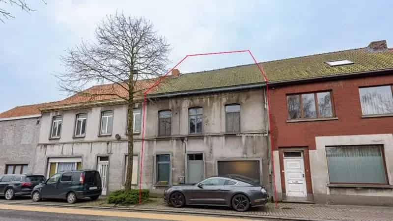 Ruime woning te koop Deerlijk 4 slaapkamers grote werkplaats