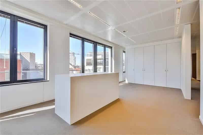 Kantoor te Huur met Waterzicht