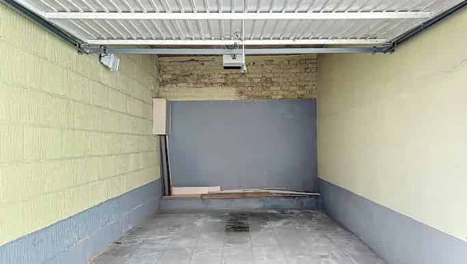 Garage te Koop Kortrijk Station