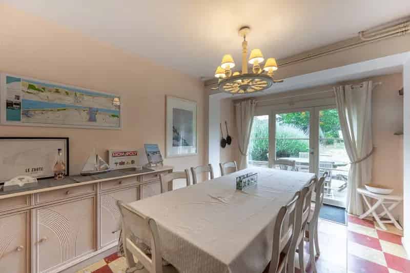 Villa te koop in het Zoute nabij de zee