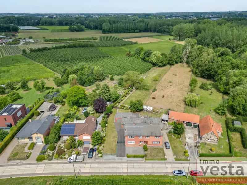 Ruime Landelijke Woning Goede Locatie