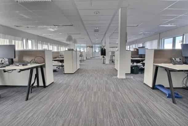 Kantoorruimte te Huur Drogenbos 816m2 Amadeus Square