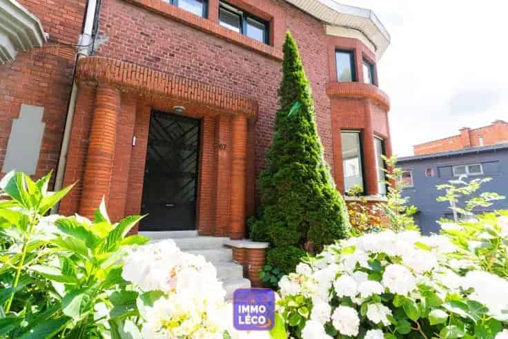 Herenhuis te koop 5 slaapkamers 3 badkamers Mouscron