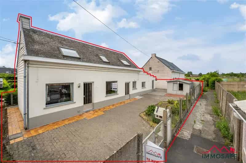 Huis te koop: karaktervolle woning met 3 slaapkamers te renoveren