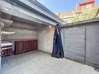 Huis te koop Gentbrugge - Instapklare starterswoning met garage en terras