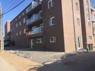 Kantoor te Koop Waremme 84m²