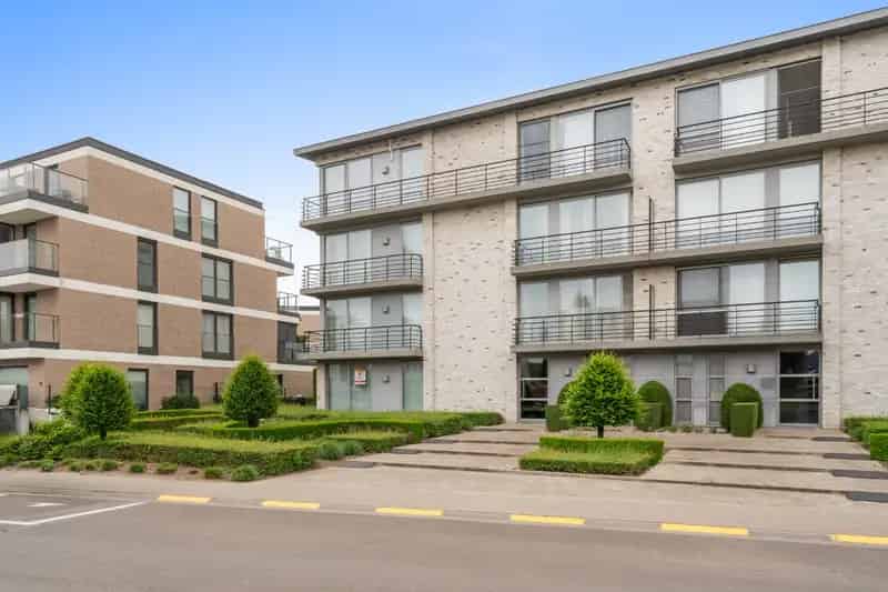 Appartement te huur Avelgem: 2 slaapkamers, garage, ruim terras