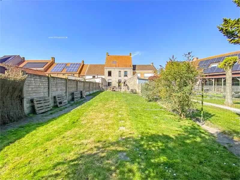 Ruime Rijwoning te Huur Ramskapelle Nieuwpoort Nabij E40