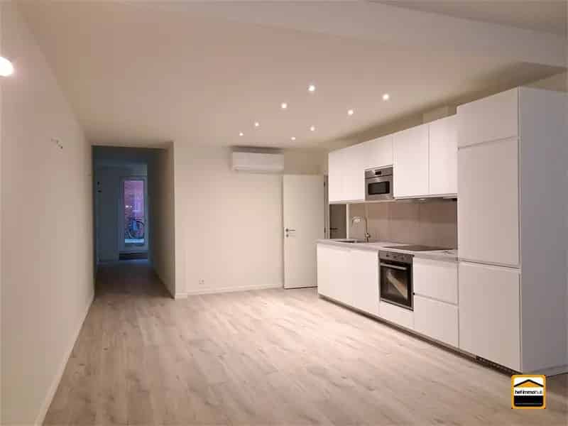 Gerenoveerd 1 Slaapkamer Appartement te Koop Borgloon