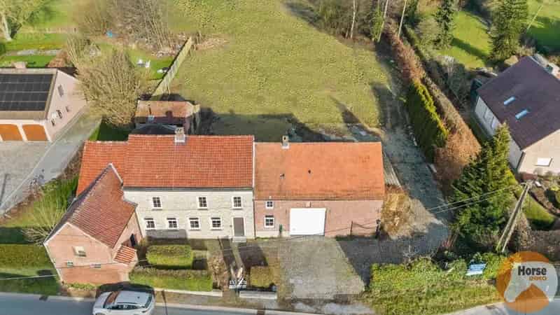 Huis te koop Galmaarden: Karaktervolle woning met werkplaats