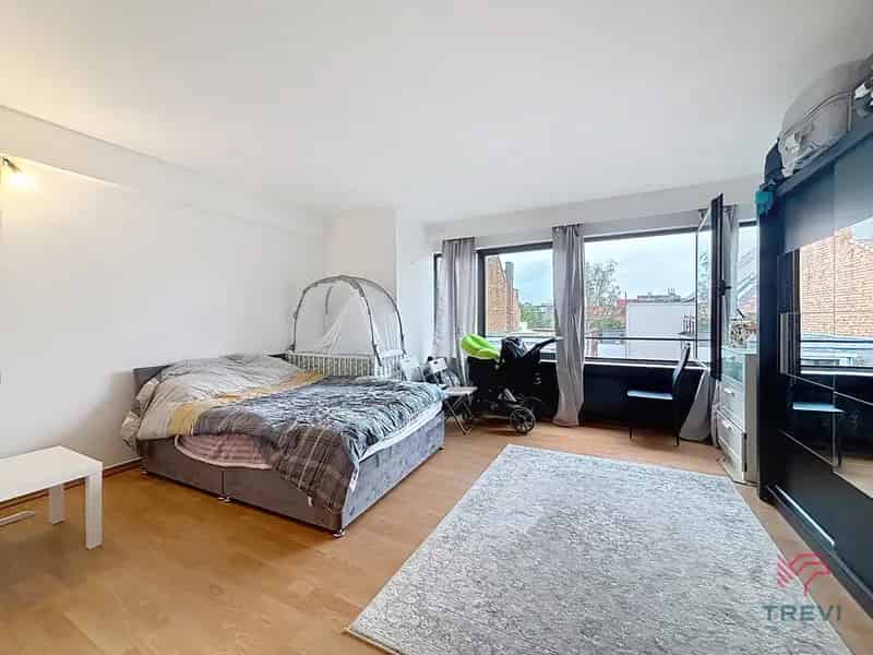 Studio Appartement te Huur Etterbeek Nabij Montgomery