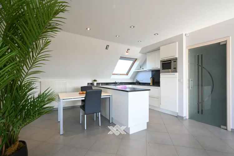 Appartement te koop Lochristi - Instapklaar met terras en garage