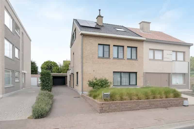 Huis te koop Bazel 5 slaapkamers instapklaar