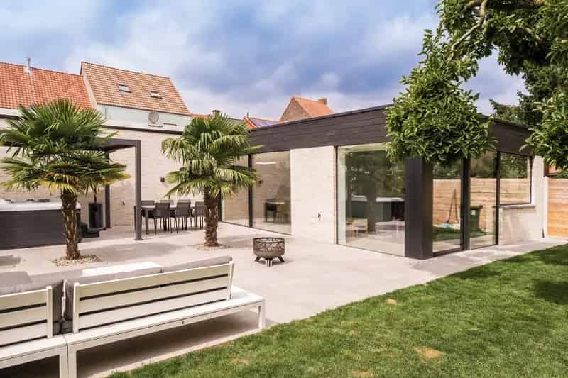 Gerenoveerde woning 4 slaapkamers Eeklo