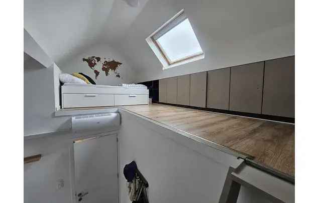 Huur 2 slaapkamer appartement van 85 m² in Antwerp