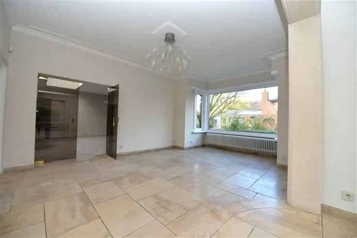 Huis Te Koop Nieuwmoer 6 slaapkamers 2 badkamers
