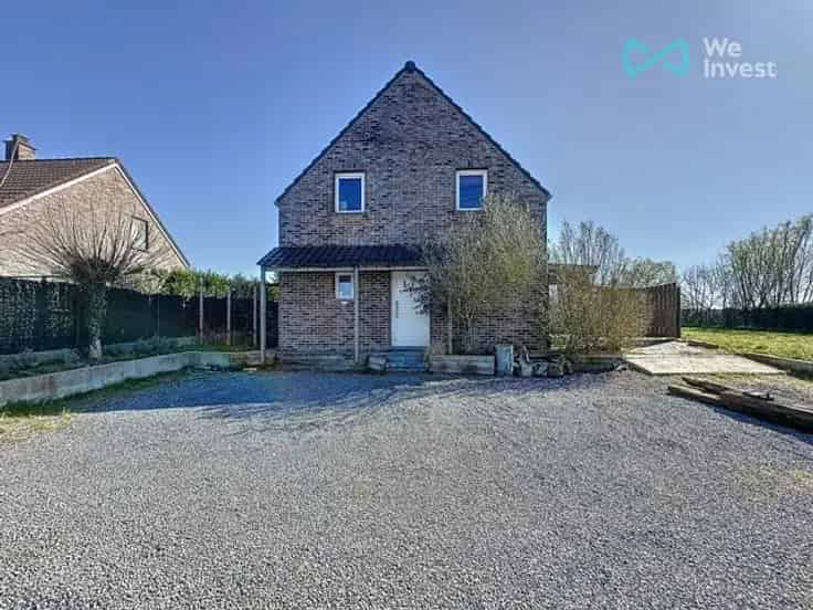 Te Koop 4 Gevelwoning 4 Slaapkamers Grote Tuin 2012