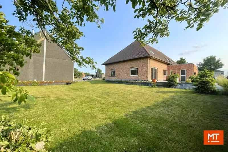 Te Huur: Energiezuinige 4 Slaapkamers, Tuin & Loods 150m²