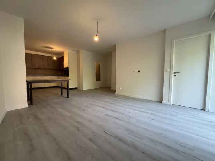 Appartement te koop 1 slaapkamer vernieuwd terras