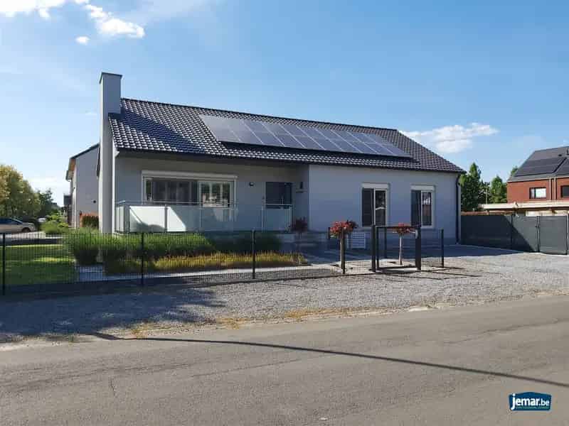 Huis te koop Maasmechelen 5 slaapkamers zwembad