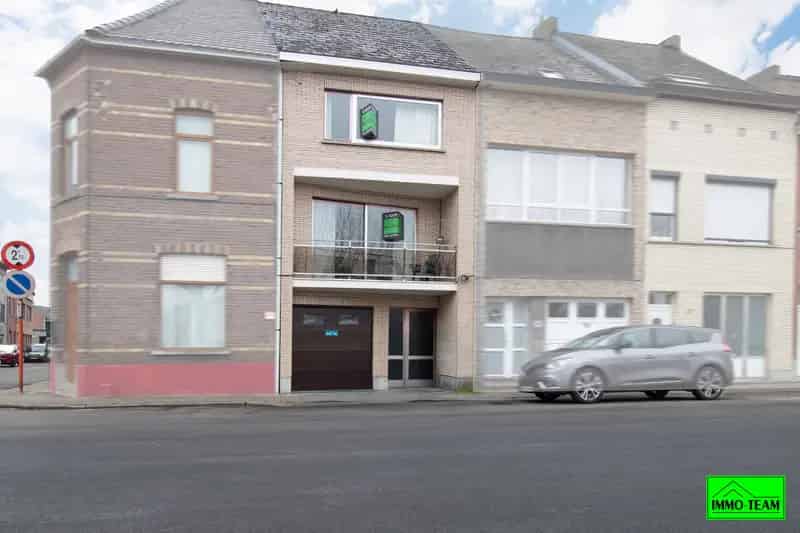 Ruime gezinswoning 4 slaapkamers te Aalst