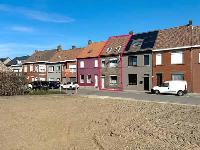Huis te huur 3 slaapkamers tuin rustige ligging