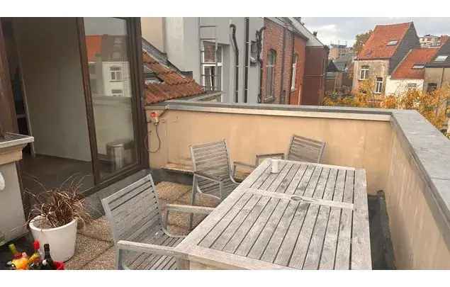 Huur 1 slaapkamer appartement van 60 m² in Ghent