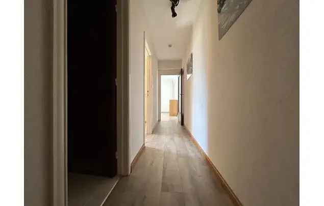 Huur 2 slaapkamer appartement van 111 m² in Liège