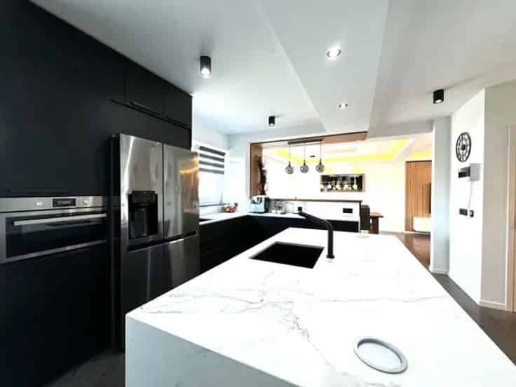 Nieuwbouw 4 Gevels Gilly - 4 slaapkamers - Domotica - Tuin