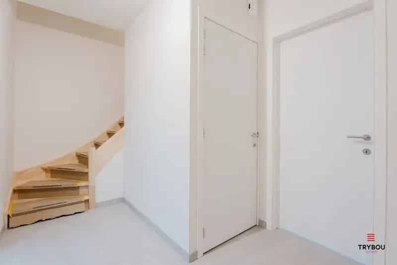 Huis te koop Poperinge: Ruime nieuwbouwwoning nabij Watou en Heuvelland