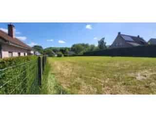 Bouwgrond te Koop Meerbeke Roosdaal 2440m2