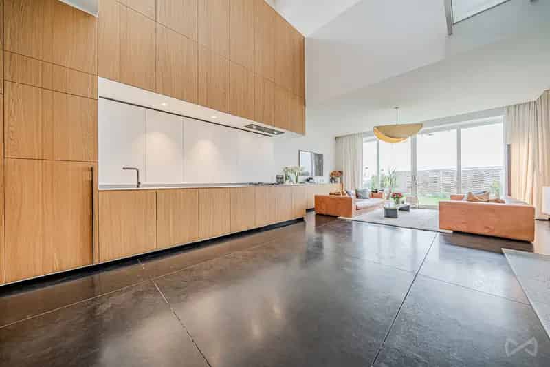 Moderne Villa te Huur Etterbeek 230m² Tuin Parking Zonnepanelen