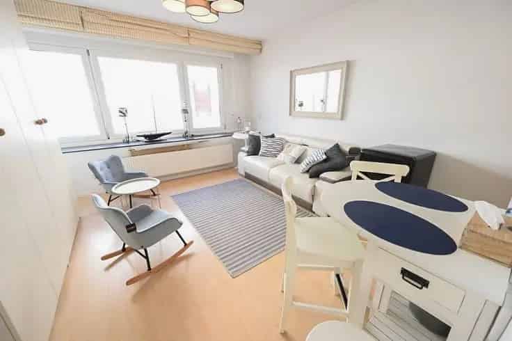 Gemeubelde Studio Te Koop Nabij Lippenslaan