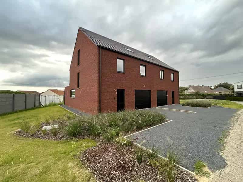Nieuwbouwwoning Binkom: Duurzaam Wonen met 4 slaapkamers
