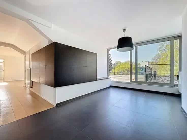 Penthouse te Koop Ukkel 2 slaapkamers Groot Terras