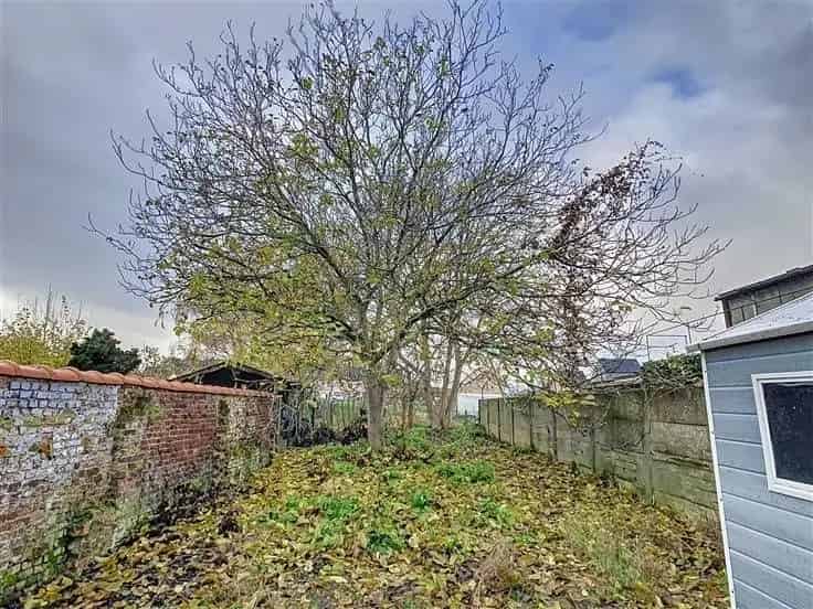 Rijwoning te renoveren met tuin te Zichem